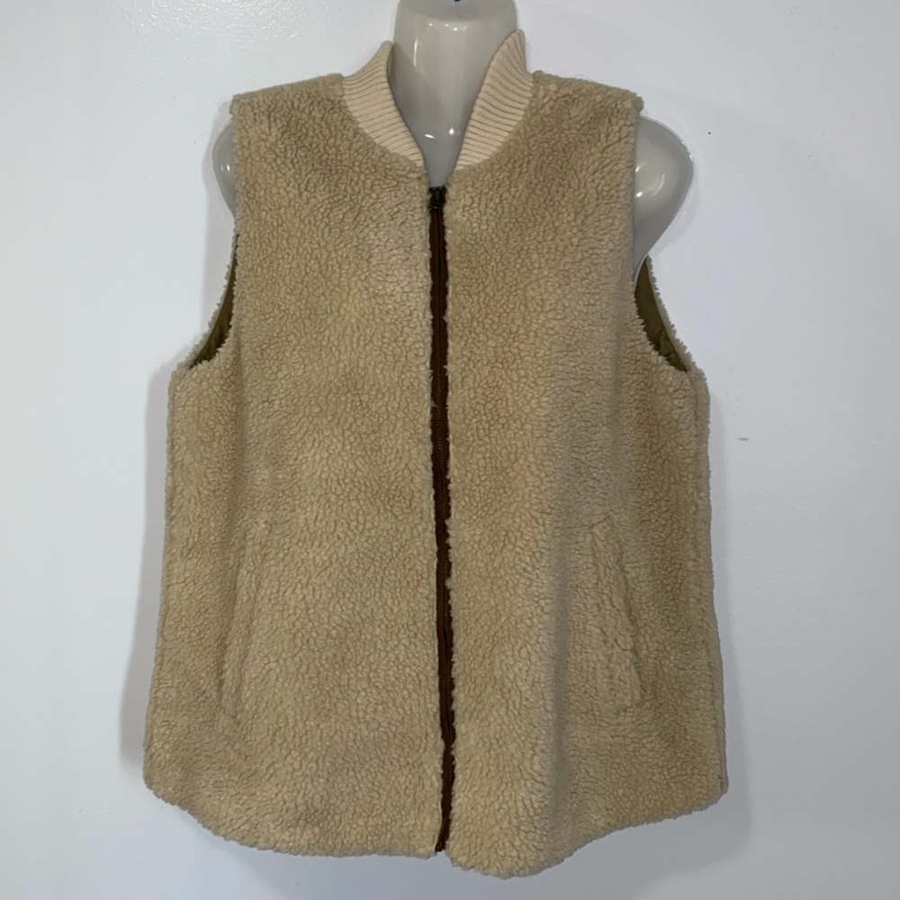 Abercrombie and Fitch vest